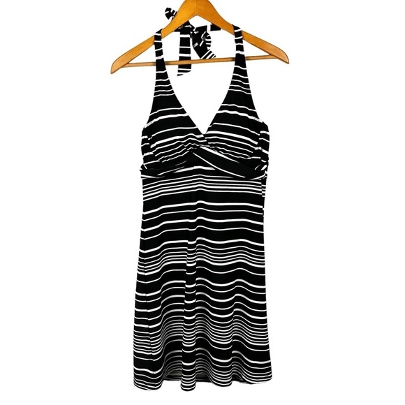 ATHLETA Encinitas Tara Halter Swim Dress - Picture 3 of 11